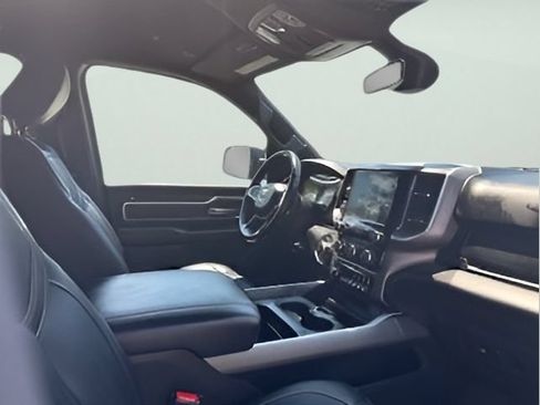 Used 2022 RAM 1500 Big Horn w/ Night Edition AWD/4WD image 25