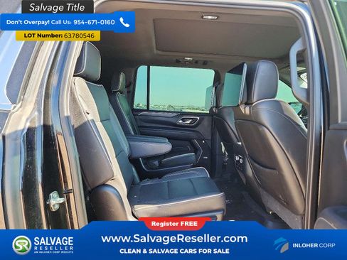 Used 2021 GMC Yukon XL SLT w/ SLT Premium Package AWD/4WD image 15