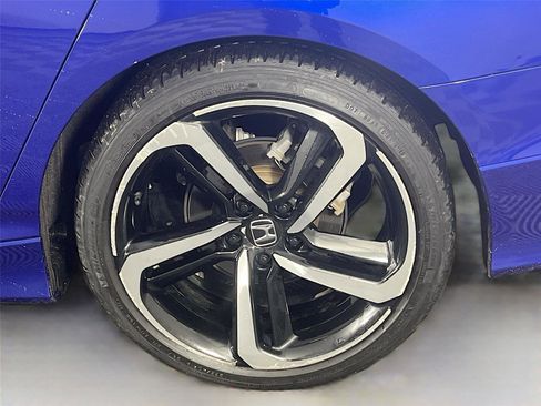 Used 2022 Honda Accord Sport image 29