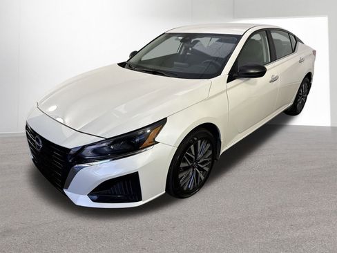 Certified 2024 Nissan Altima 2.5 SV image 25