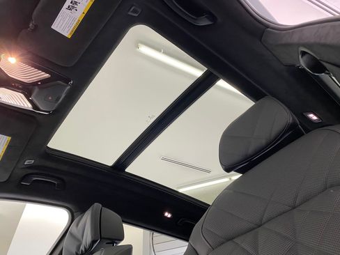 New 2026 BMW X7 xDrive40i w/ M Sport Package image 15