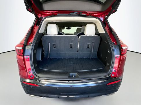Used 2018 Buick Enclave Essence FWD image 25
