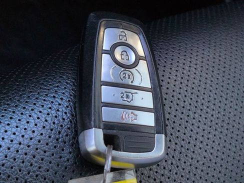 Used 2021 Ford Expedition XLT RWD image 29
