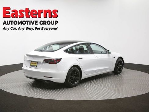 Used 2021 Tesla Model 3 Standard Range Plus RWD image 38