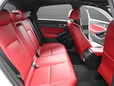 Used 2023 Acura Integra A-Spec image 18