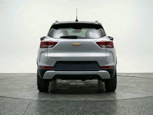 Used 2025 Chevrolet TrailBlazer LT image 7