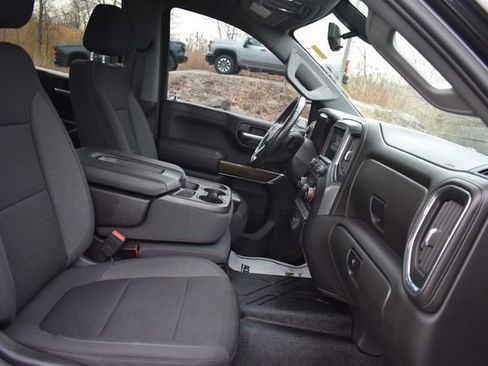 Certified 2022 Chevrolet Silverado 1500 RST w/ Z71 Off-Road Package AWD/4WD image 14