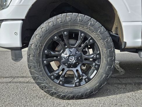 Used 2021 Ford F150 Lariat w/ Equipment Group 502A High AWD/4WD image 14
