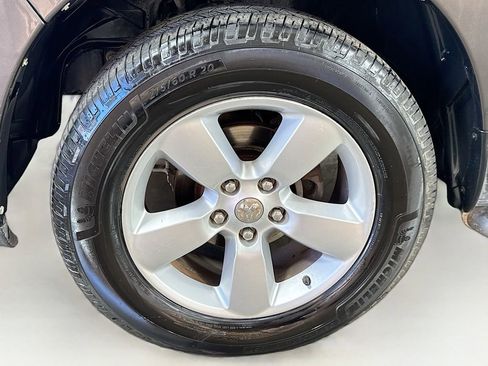 Used 2014 RAM 1500 Express image 35