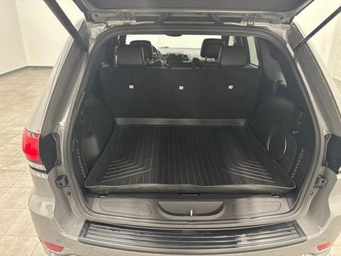 Used 2022 Jeep Grand Cherokee Laredo X AWD/4WD image 10