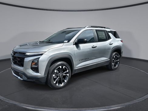 New 2026 Chevrolet Equinox RS AWD/4WD image 4