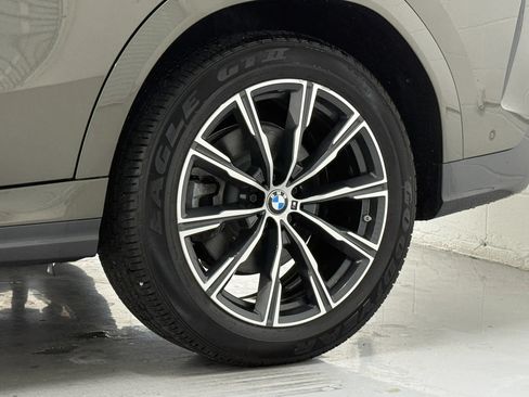 Used 2023 BMW X6 xDrive40i w/ M Sport Package AWD/4WD image 96