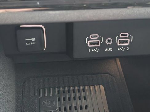 New 2026 Jeep Grand Wagoneer Limited AWD/4WD image 33