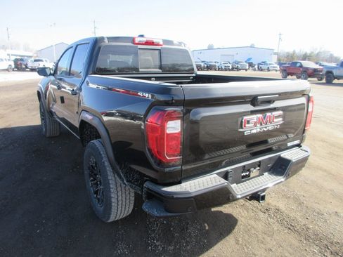 New 2026 GMC Canyon Elevation image 7