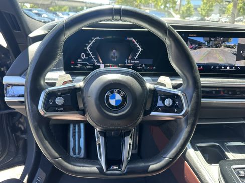 Used 2023 BMW 740i w/ Parking Assistance Package RWD image 14