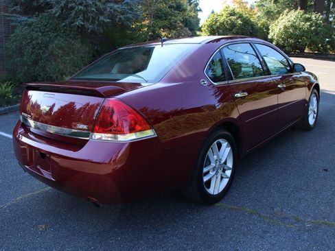 Used 2008 Chevrolet Impala LTZ image 3