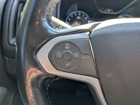 Used 2018 Chevrolet Colorado LT image 19