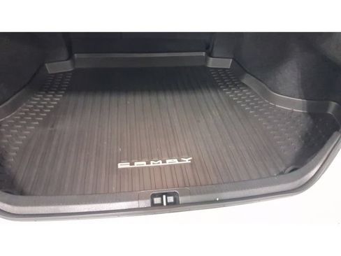 Used 2025 Toyota Camry SE FWD image 22