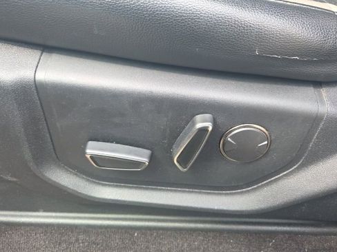 Used 2018 Ford F150 Raptor w/ Equipment Group 802A Luxury image 23