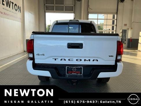 Used 2023 Toyota Tacoma 4x4 Double Cab image 23