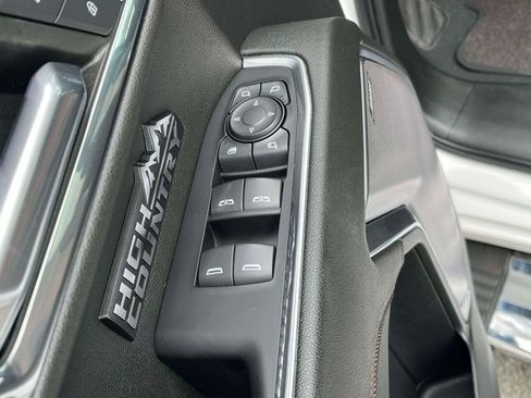 Certified 2023 Chevrolet Silverado 1500 High Country w/ Technology Package AWD/4WD image 23