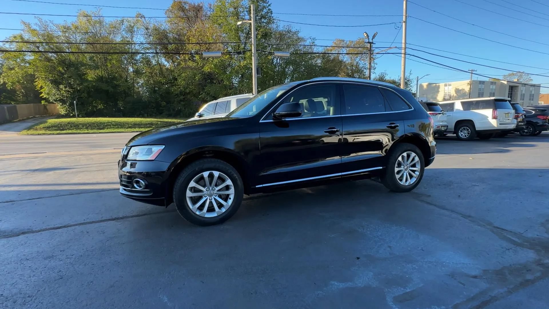Used 2016 Audi Q5 2.0T Premium Plus w/ Technology Package AWD/4WD image 6