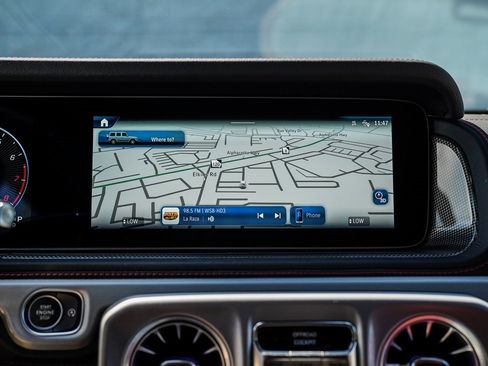 Used 2025 Mercedes-Benz G 550 image 30