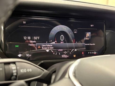 Certified 2025 GMC Acadia Elevation w/ Elevation Premium Package image 9