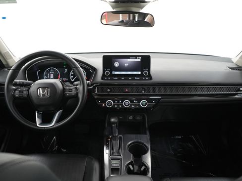 Used 2024 Honda Civic EX-L image 13