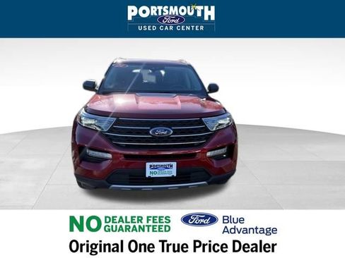 Used 2024 Ford Explorer XLT w/ Equipment Group 202A image 9