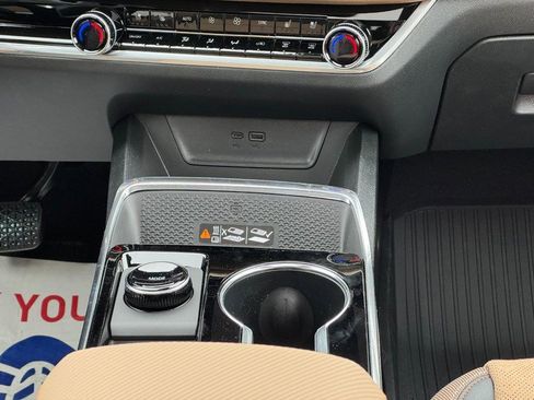 New 2026 Chevrolet Equinox ACTIV w/ Convenience Package III image 9