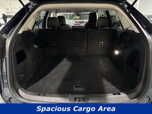 Used 2024 Ford Edge SEL image 13
