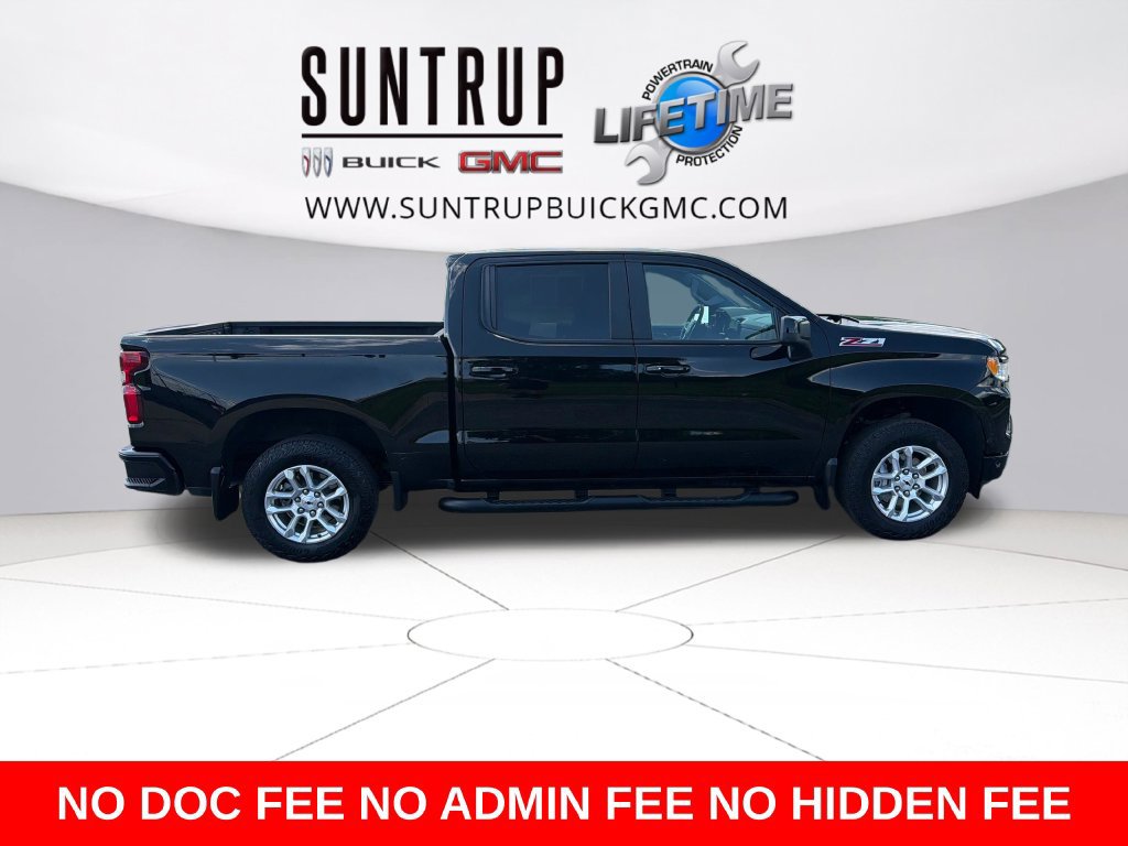 Used 2024 Chevrolet Silverado 1500 RST AWD/4WD image 8