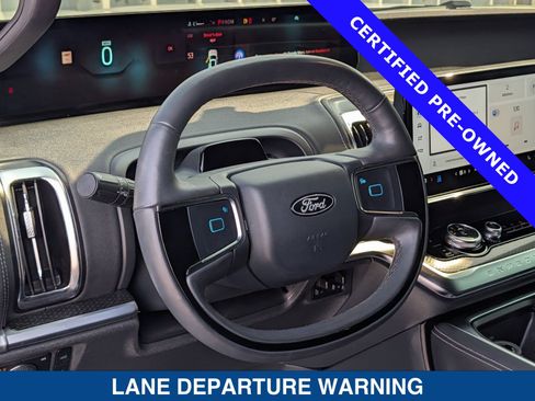 Certified 2025 Ford Expedition Max Platinum w/ Stealth Performance Package AWD/4WD image 25