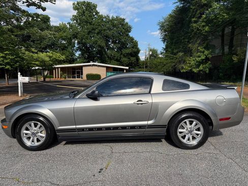 Used 2008 Ford Mustang Coupe RWD image 18