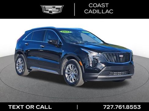 Certified 2023 Cadillac XT4 Premium Luxury FWD image 3