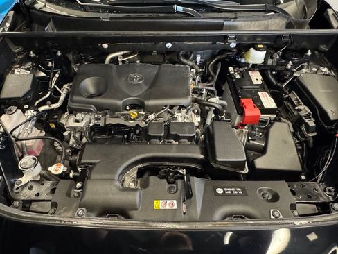 Used 2025 Toyota RAV4 LE FWD image 23