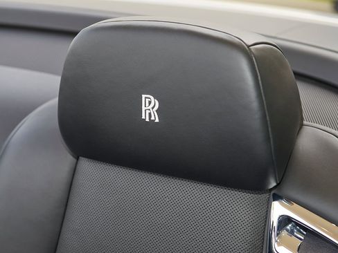 Certified 2016 Rolls-Royce Dawn image 26