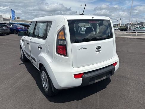 Used 2011 Kia Soul FWD image 5