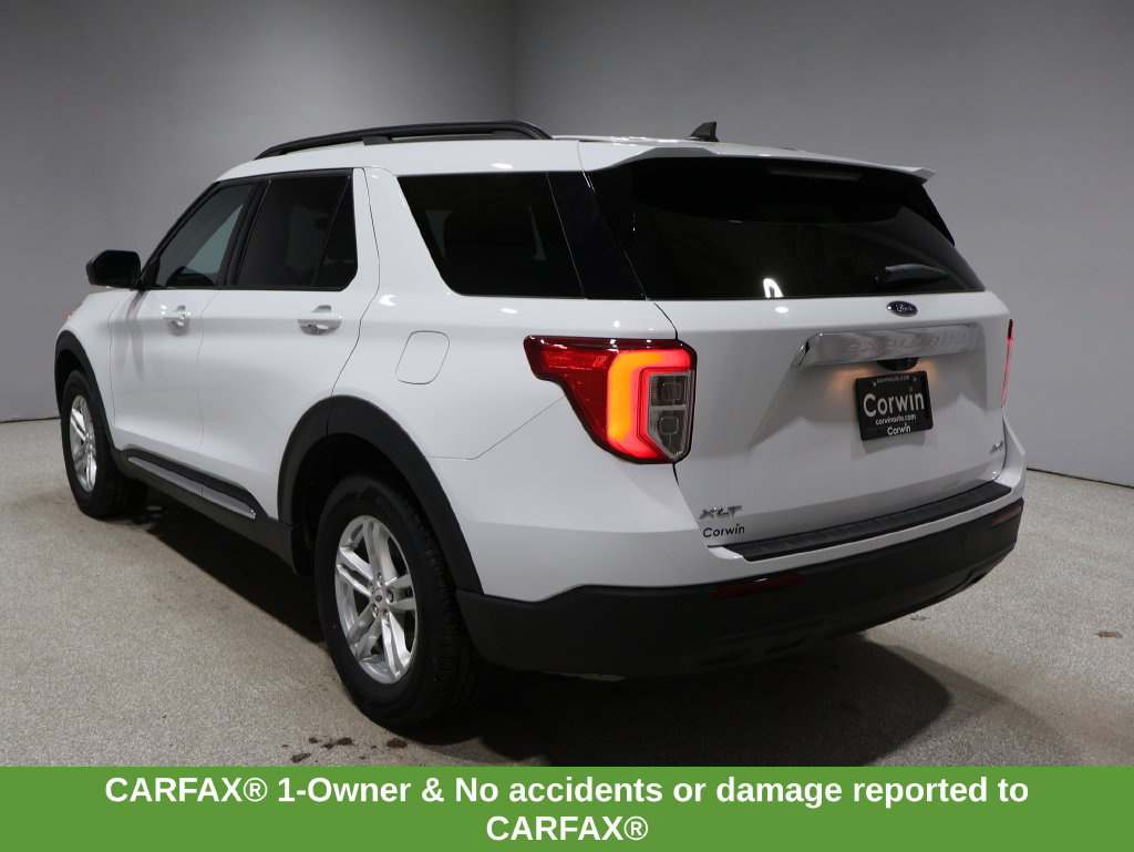 Used 2024 Ford Explorer XLT AWD/4WD image 5
