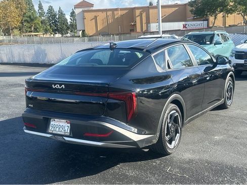 Certified 2025 Kia K4 EX image 6