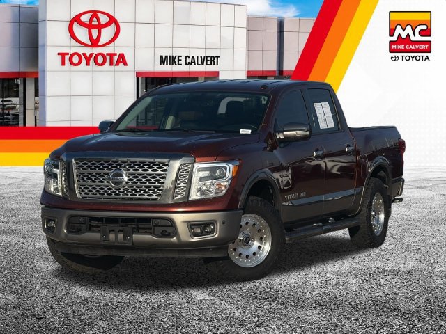 Used 2018 Nissan Titan Platinum Reserve w/ Platinum Utility Package AWD/4WD image 1