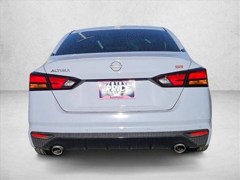 Used 2024 Nissan Altima 2.5 SR image 7