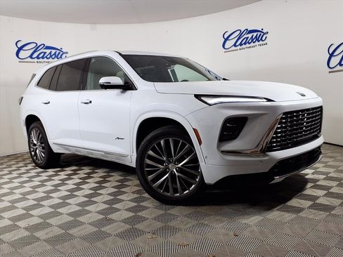 New 2026 Buick Enclave Avenir image 1