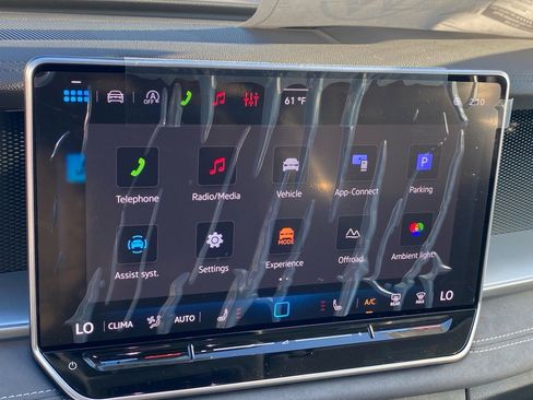 New 2026 Volkswagen Tiguan SE image 5