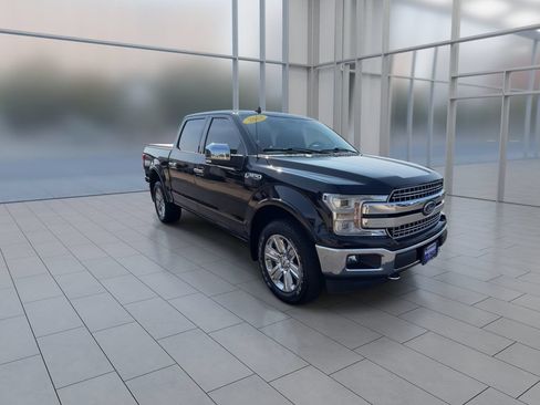 Used 2018 Ford F150 Lariat w/ Equipment Group 502A Luxury AWD/4WD image 2