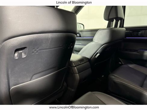 Used 2024 Hyundai Santa Fe Calligraphy AWD/4WD image 48