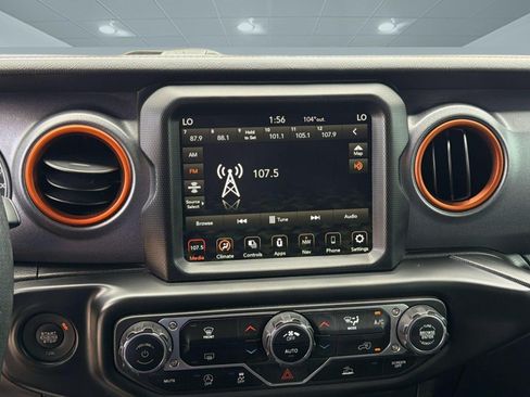Used 2022 Jeep Gladiator Mojave w/ Trailer Tow Package AWD/4WD image 19