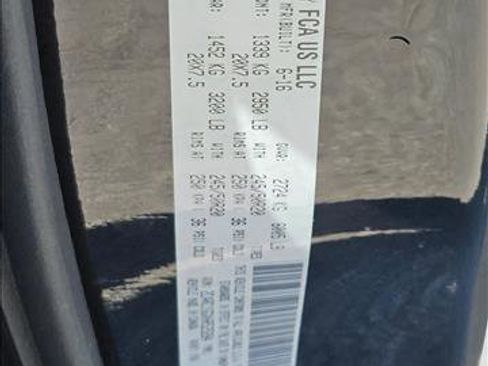 Used 2017 Chrysler Pacifica Limited w/ Tire & Wheel Group image 15