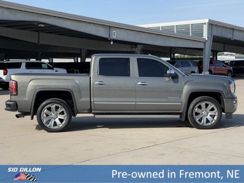Used 2018 GMC Sierra 1500 Denali w/ Denali Ultimate Package AWD/4WD image 3